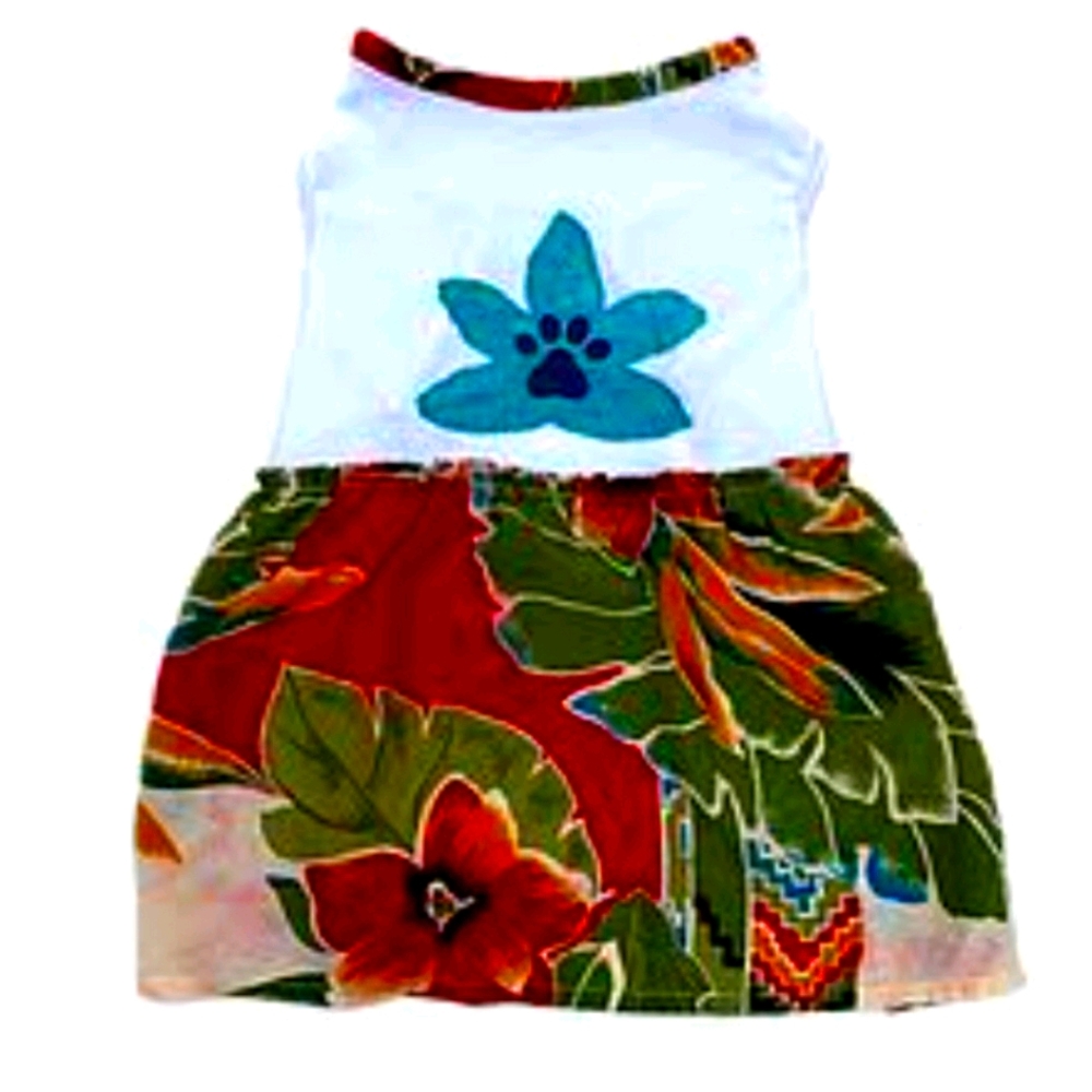 NWOT DOGGY Size Medium/Large Hawaiian Dress